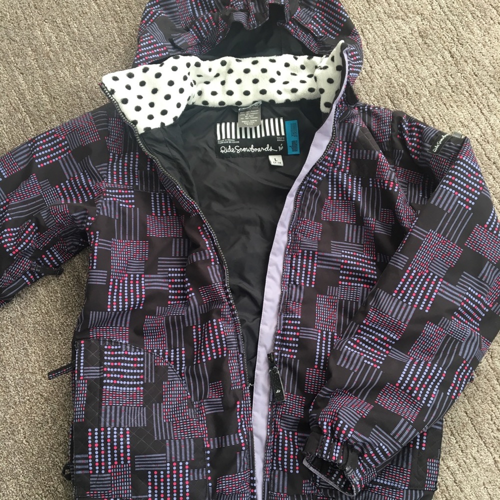 Ride Snowboards Girls sz L 13/14 Black Jacket